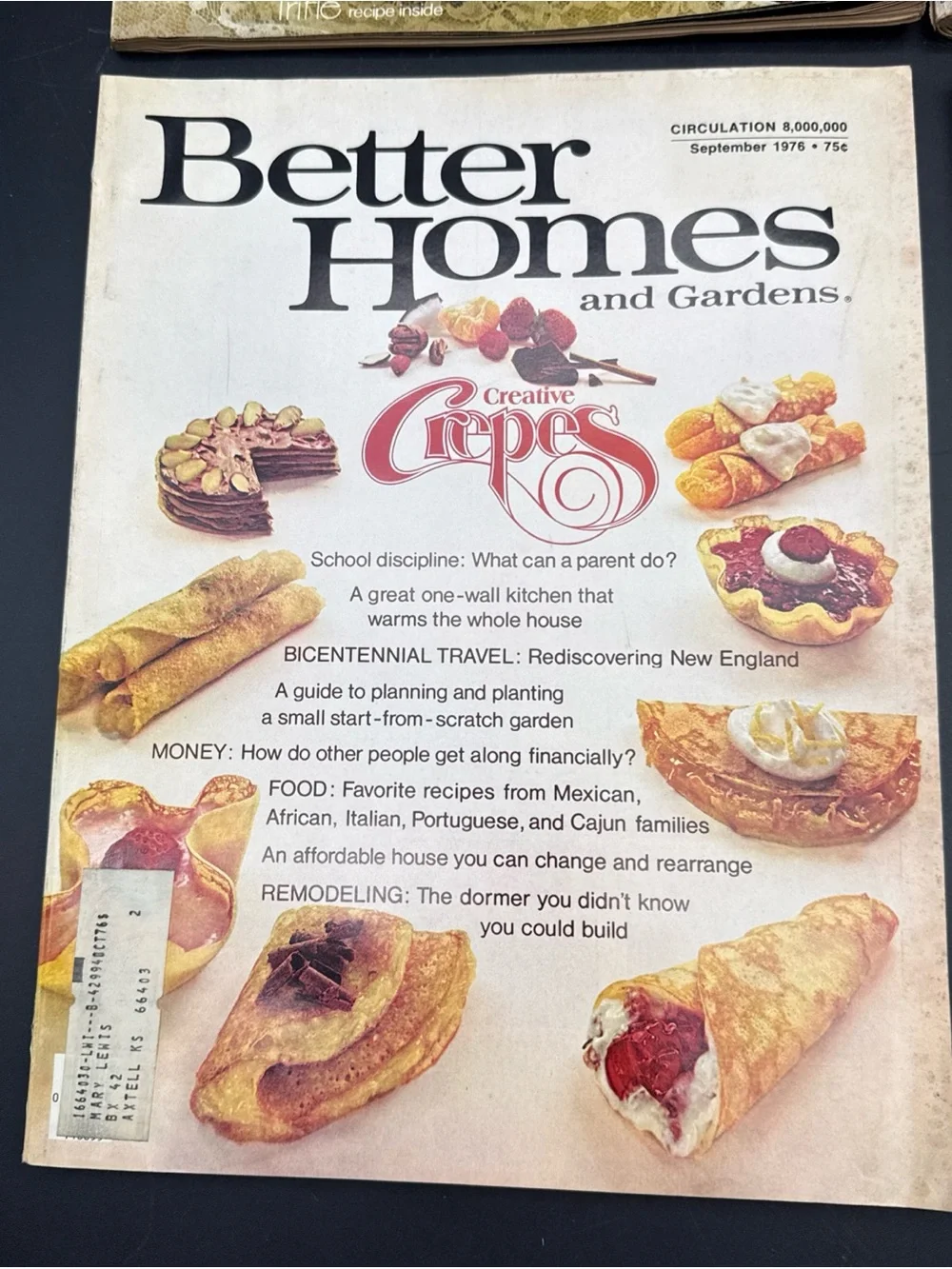 Better Homes And Gardens Vintage Covers with Red, White, Cream, Blue Accents